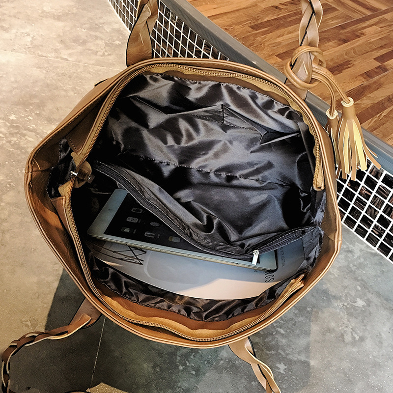 2022 Women's PU Leather Vintage Bags Female Tassel Tote Shoulder Bags For Women Big Capacity Purses and Leather Handbag