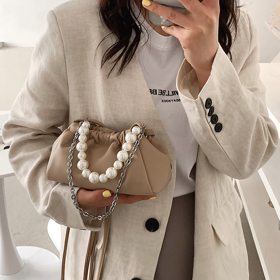 Women's premium texture luxury shoulder bag 2021new fashion designer pure color fold pearl chain handbag all-match messenger bag