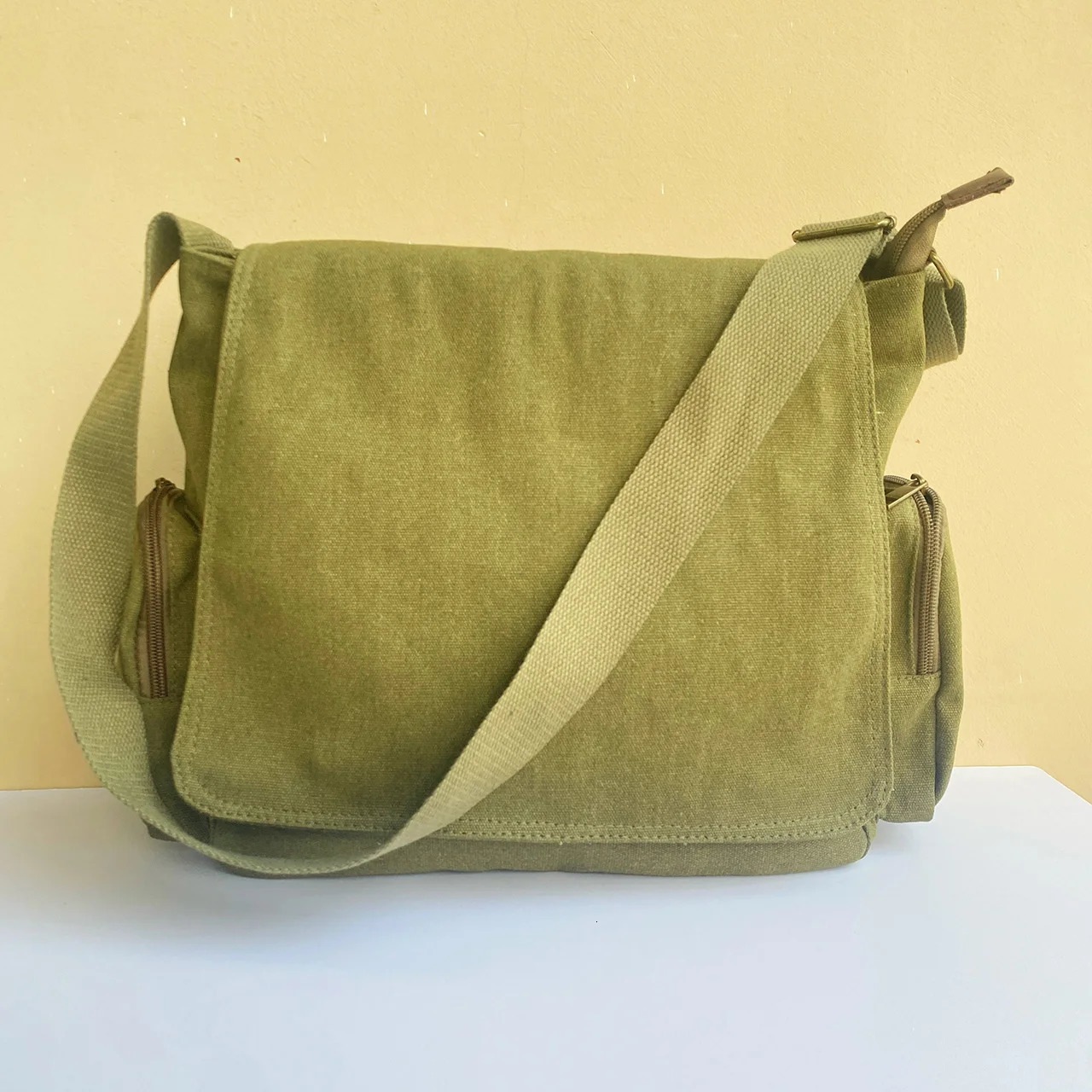 Men Fashion Shoulder Bag Large Capacity Lightweight Simple Canvas Retro n High Quality Crossbody 241106
