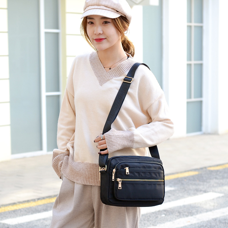 Women Fashion Solid Color Zipper Waterproof Nylon Shoulder Bag Female Crossbody Bag Ladies Bolsa Waterproof Travel Messenger Bag
