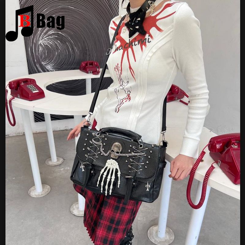 Gothic Lolita JK Harajuku Women Girl Punk One Shoulder Bags Handbag Y2K Rivet Chain Handheld High-end Skull Crossbody Bags Tote