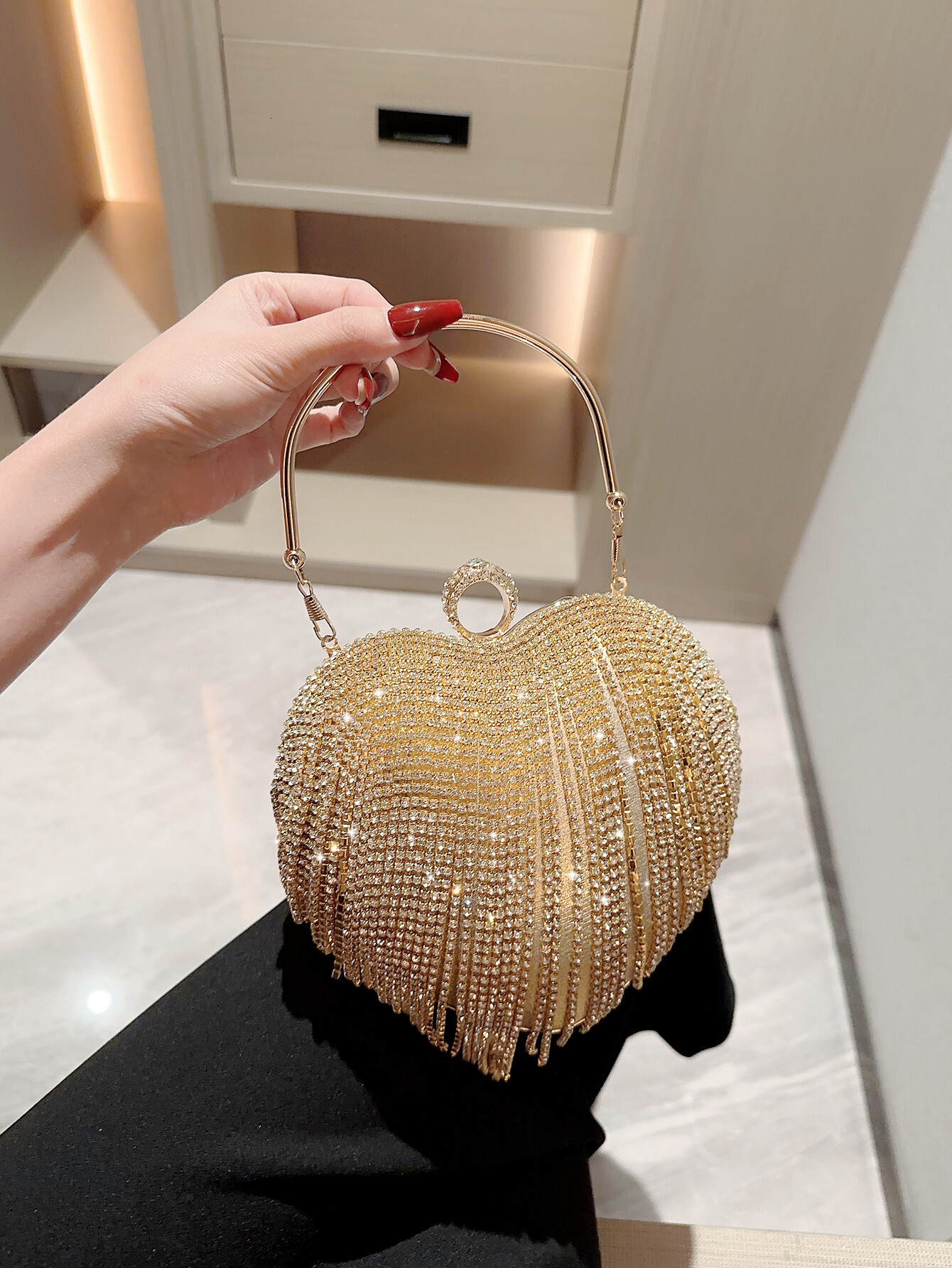 Women's Fashion Rhie Tassel Heart Shaped Handbags Evening Party Prom Dress Bags