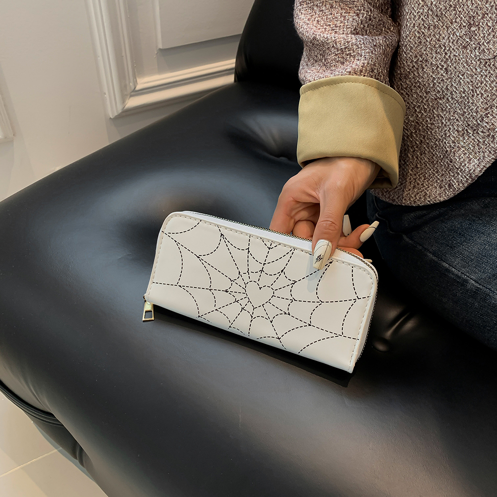 Women Spider Web Print Wallet Novelty Spider Web Zipper Wallet Fashion Multi-Use Halloween Trendy Wallet for Girls