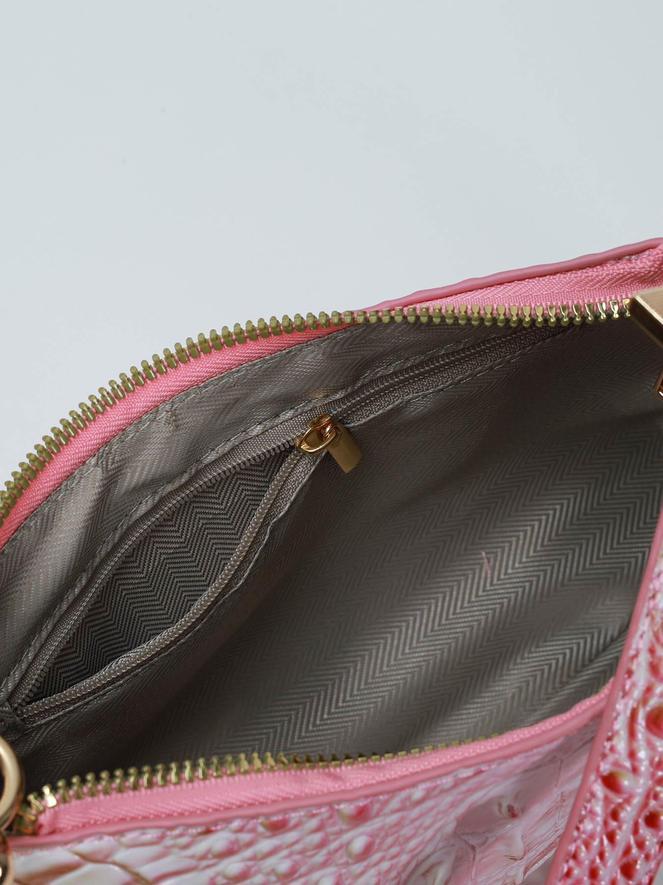 Artificial Leather Embossed Crocodile Pattern Crescent Shoulder Bag For Women Y2K Small Clutch Purse Cute Underarm Bag