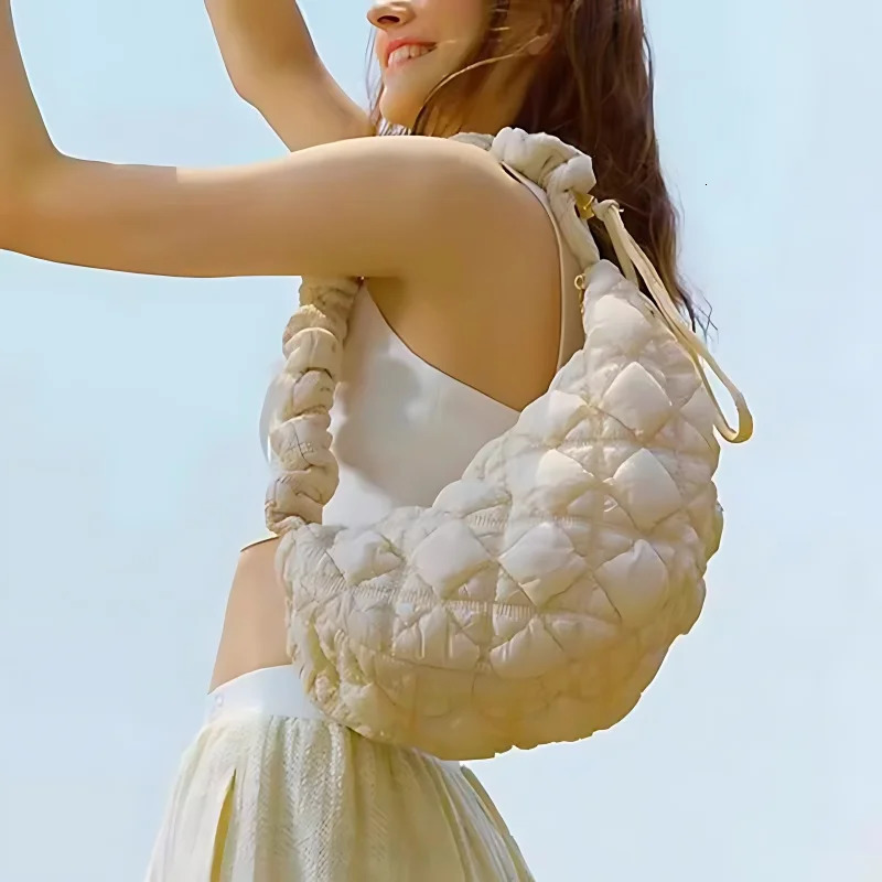 Fashionable pleated cloud bag large capacity armpit bag lightweight shoulder cross body casual womens handbag shopping bag 241106
