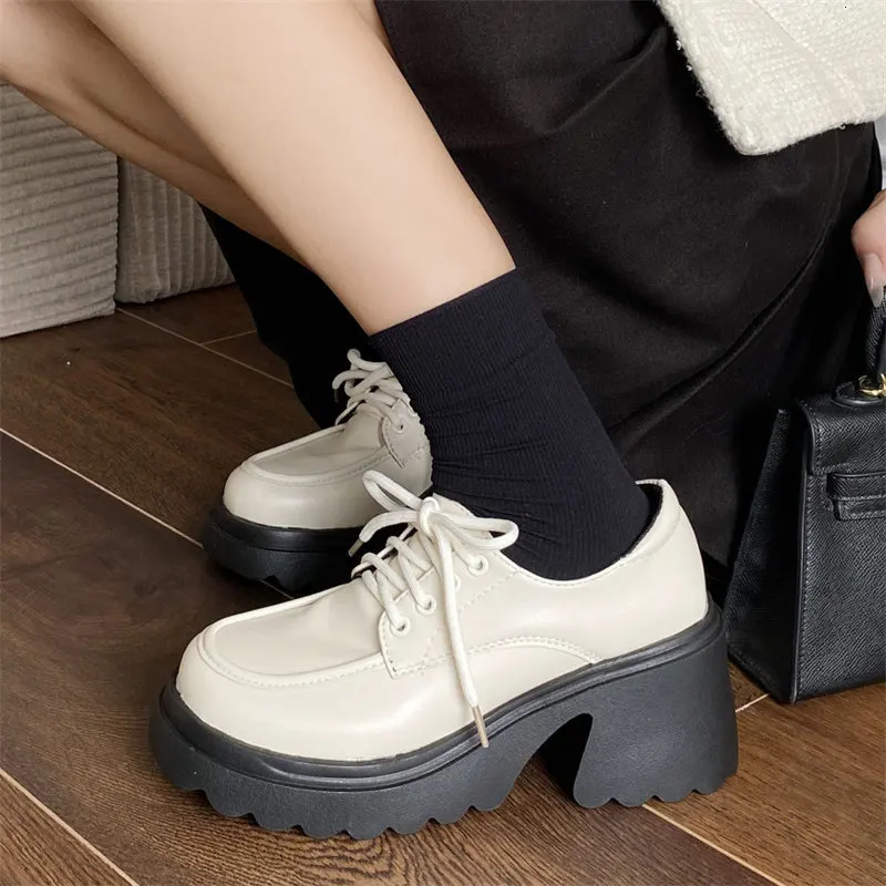 Platform Retro Shoes Oxford Shoes 2024 Autumn Retro Brown Leather Lace Womens Fashion Casual Shoes Black Oxford Shoes 241106