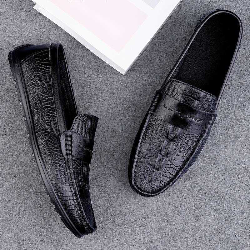 CMM Large Size Mens Bean Shoes Versatile Trend Loafers Mens Business Casual Shoes Fashion Light Soled Lazy Mens Shoes