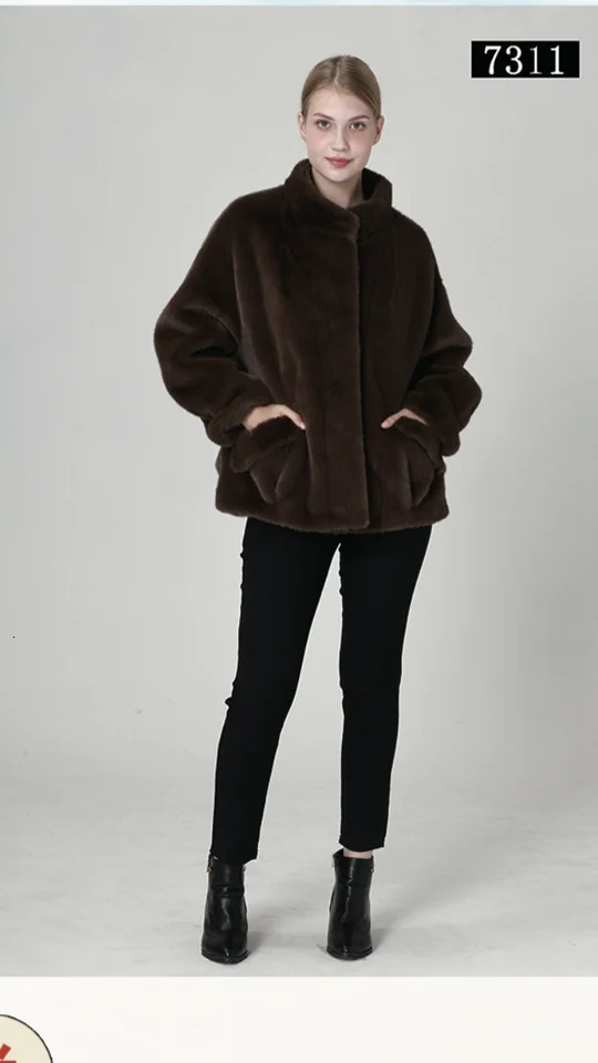 Womens winter faux fur coat womens fur jacket womens fur coat 241107