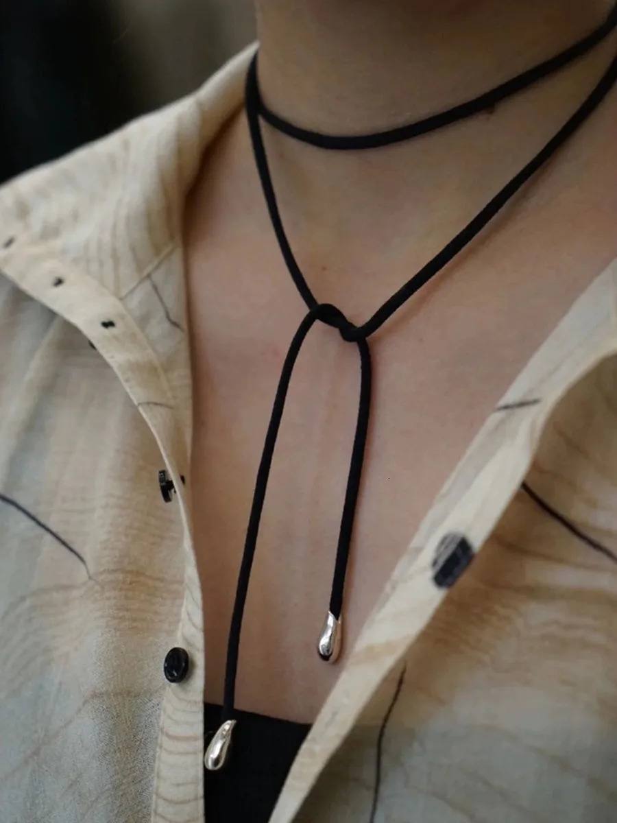 Black rope necklace suitable for women adjustable length necklace Korean fashion jewelry minimalist 241107
