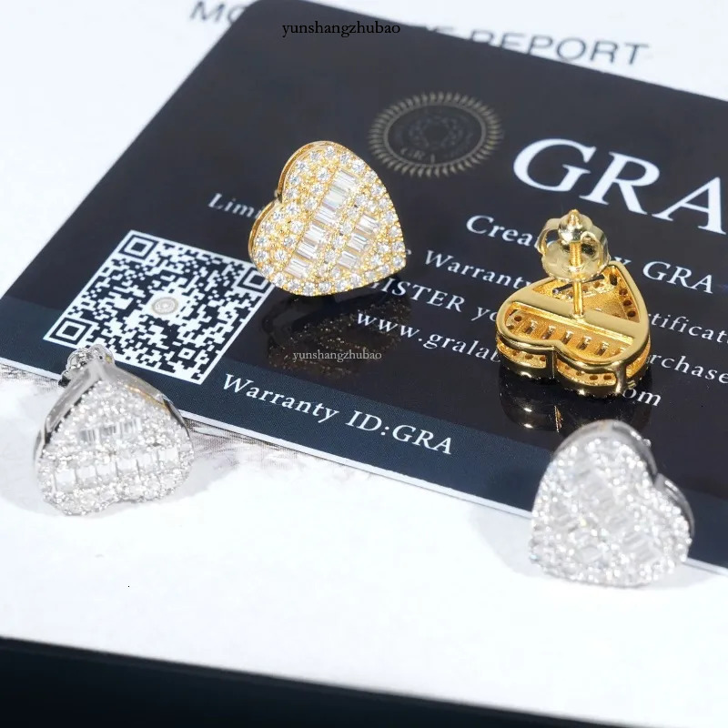 Yellow White Gold Plated Sterg Sier VVS Baguette Moissanite Heart Earrings Studs Nice Gift for Men Women