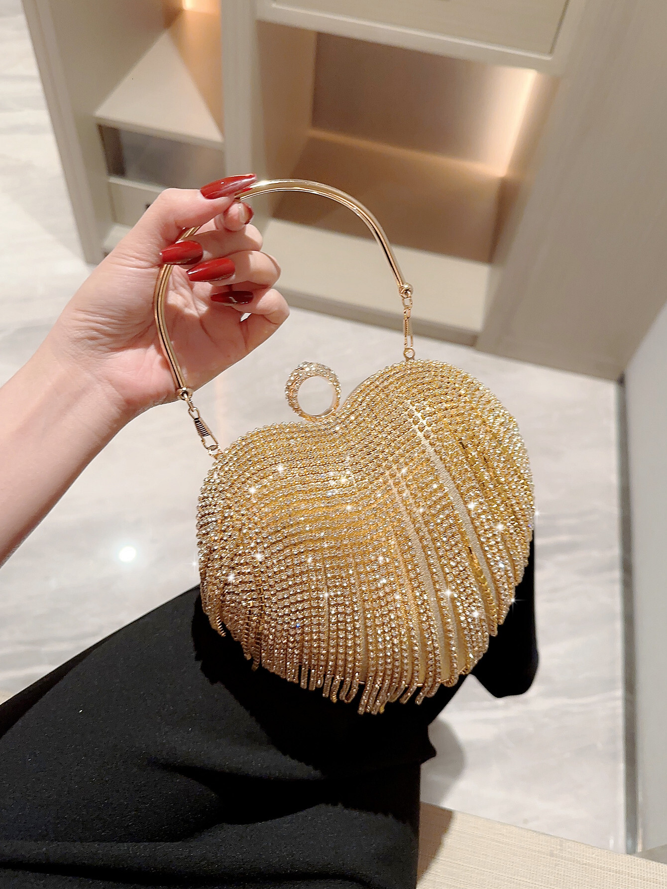 Women's Fashion Rhie Tassel Heart Shaped Handbags Evening Party Prom Dress Bags