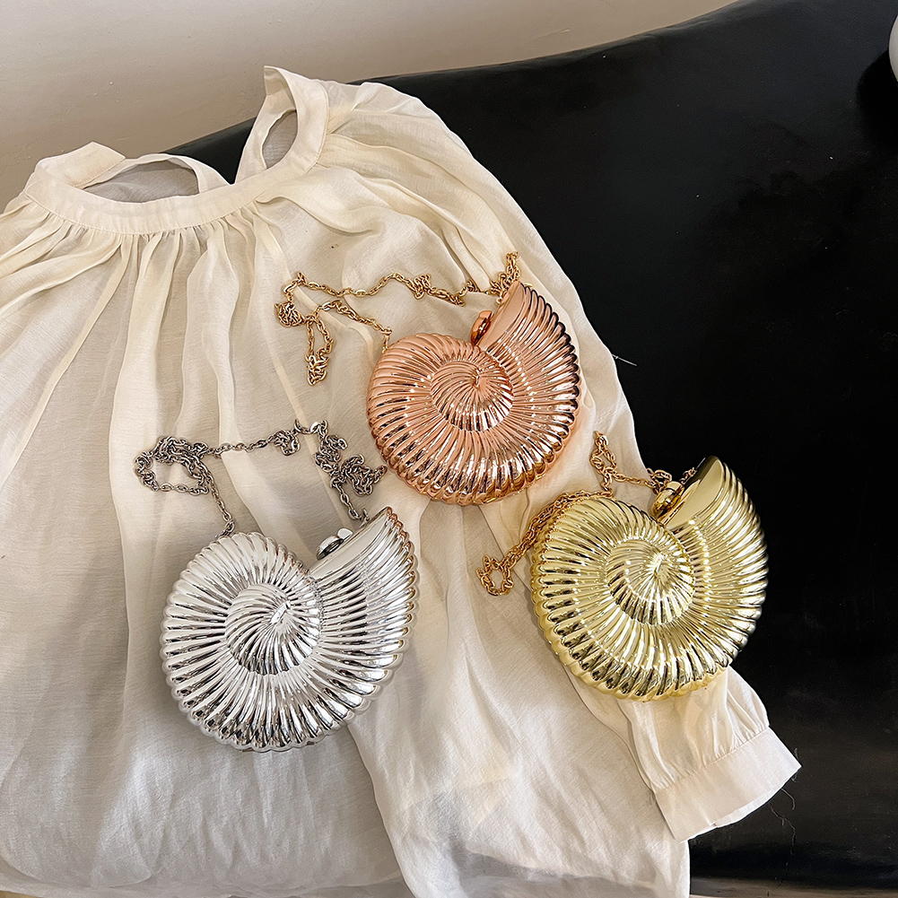 Conch Shape Evening Clutch Purse Acrylic Fashion Evening Bags Stylish Crossbody Bag Novelty Clutch Bag for Women Girls