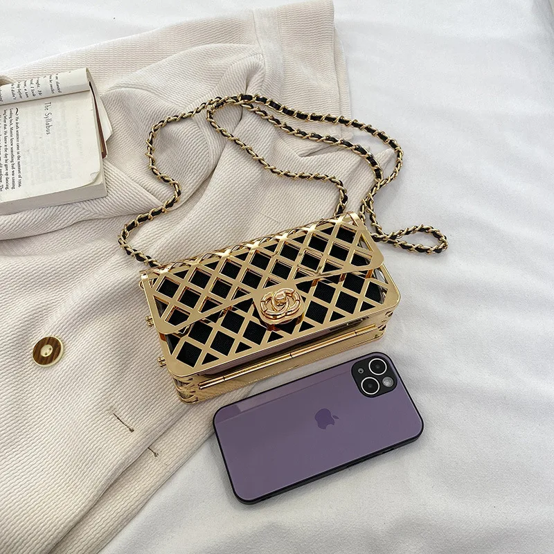 Ins Fashion Hollow Metal Shoulder Bags for Women Luxury Designer Square Crossbody Bag Female Cloud Bags Ladies Chain Handbags