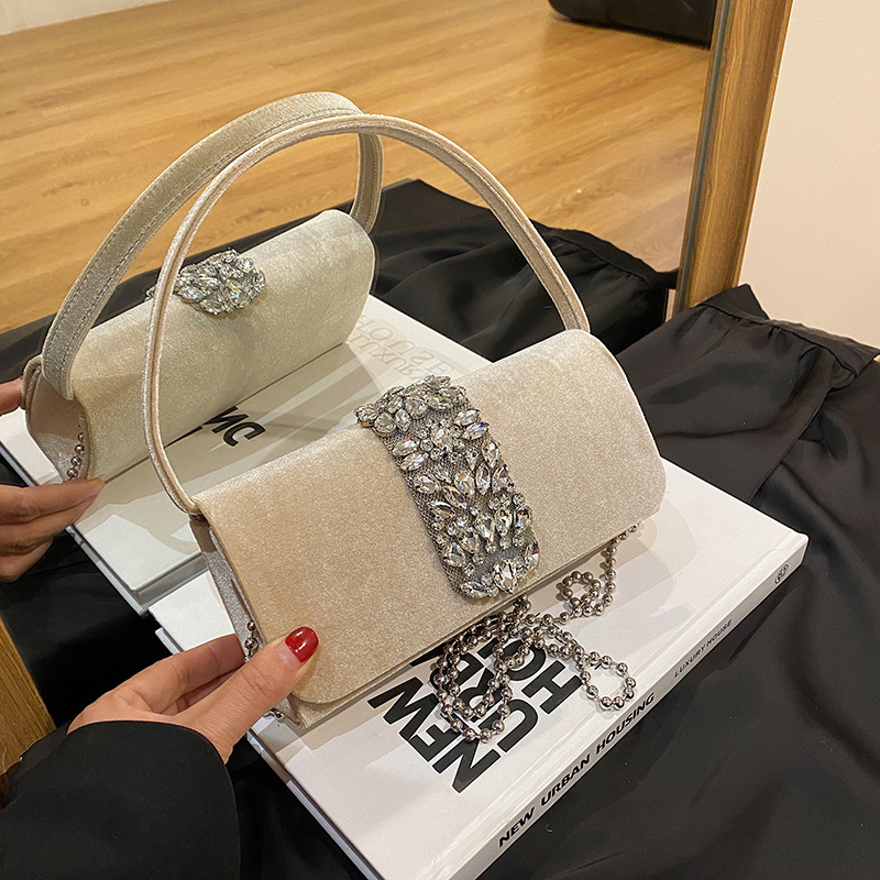 Diamond Shoulder Bag for Party 2024 New Retro Versatile Crossbody Women's Chains Handbags Luxury Designer Evening Clutch