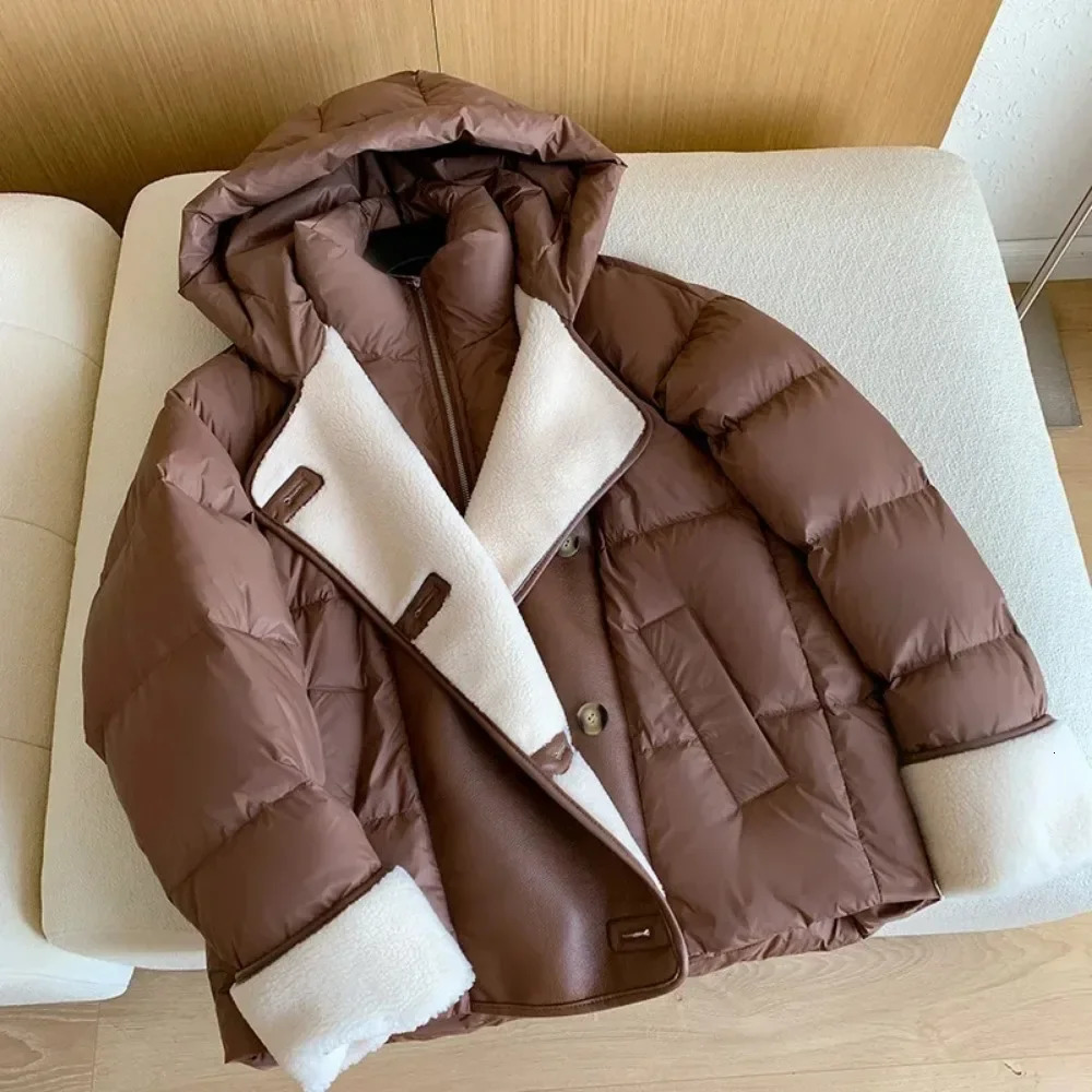 White Duck Down Jacket Winter Women Loose Stand Collar Hooded Inflatable Jacket Women Cashmere PU Leather Park Coat 241107