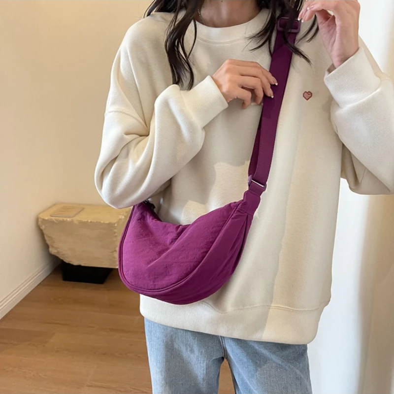 New Color Women's Nylon Shoulder Bag Casual Sports Female Hobos Crossbody Bags Fashion Large Female Fanny Pack Purse Handbags