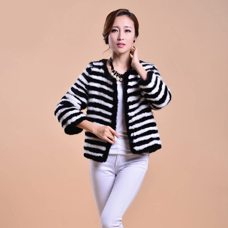 selling 100% natural mink coat for women ious and elegant women mink coat 241107