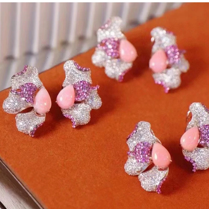 Pink shell mother of pearl earrings suitable for women exquisite jewelry 925 sterling silver cubic zirconia womens gift elegant retro 241106