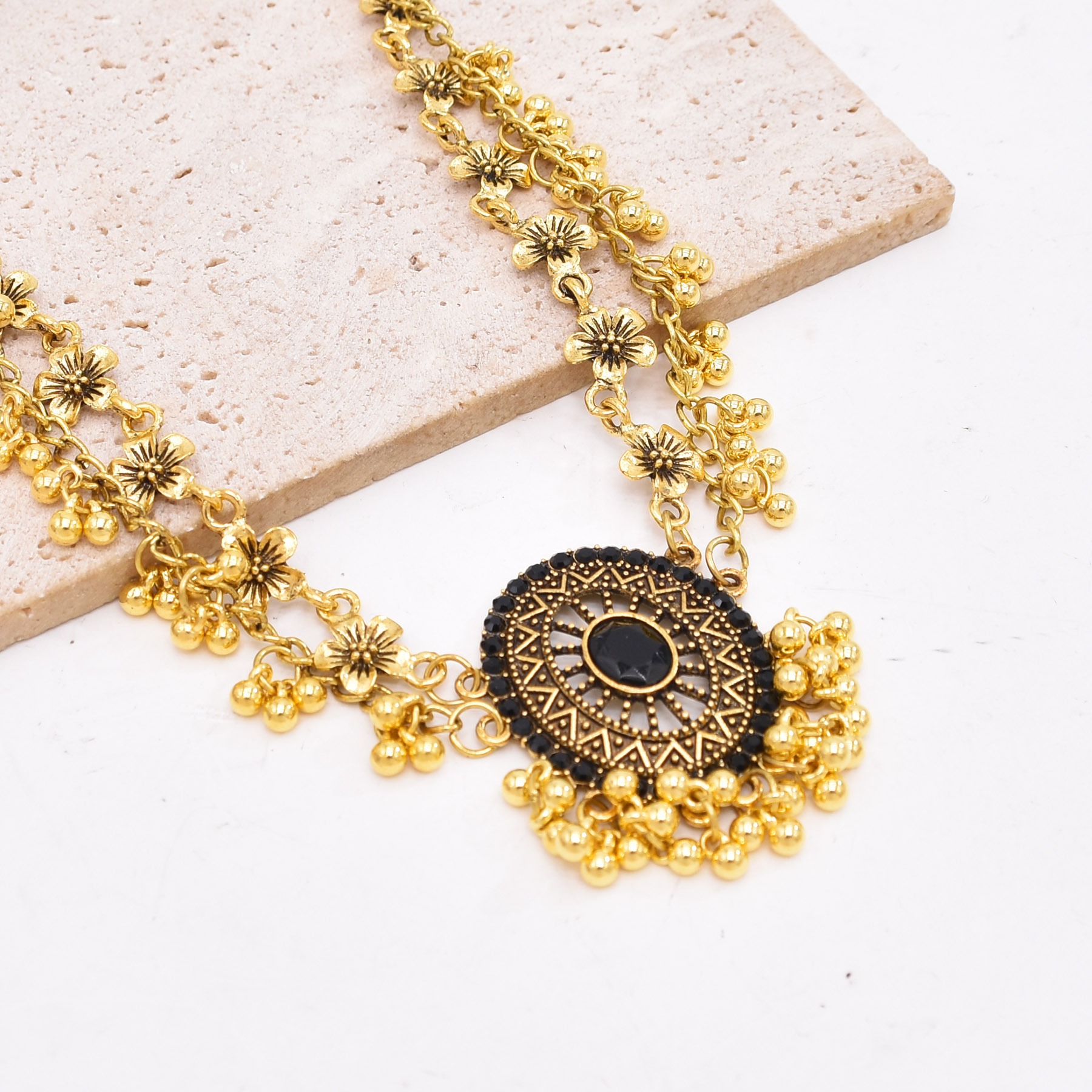 Ethnic Style Retro Oval Gemstone Necklace Women's Dual-use Exotic Style Vintage Diamond Inlaid Flower Bell Tassel Hair Accessory