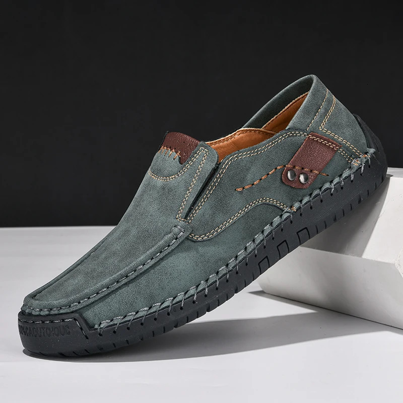 Soft Men Loafers Slip On Leather Casual Shoes For Men Moccasins Plus Size 39-48 Flats Sneakers Men Handmade Man Shoes 241106