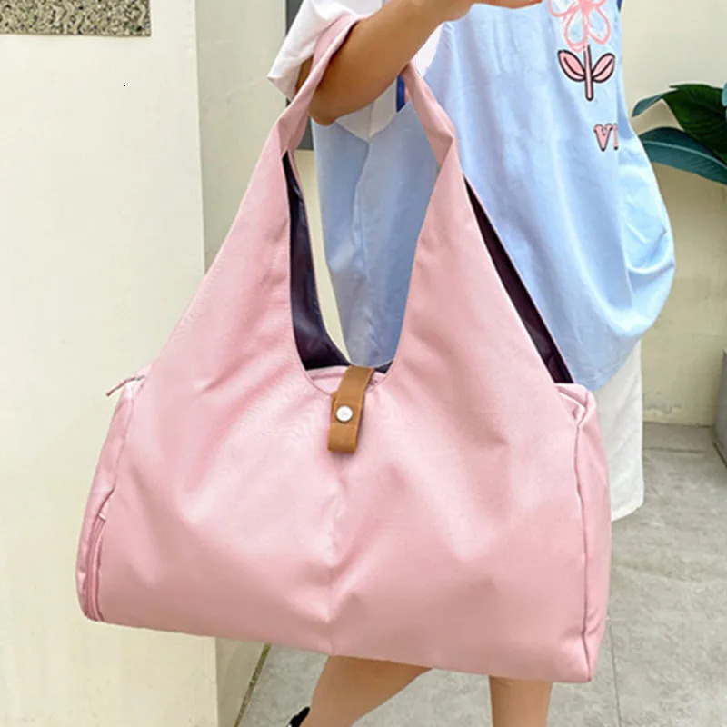 Womens bags yoga exercises womens swimming accessories fitness training weekend shoes pockets womens luggage 241106
