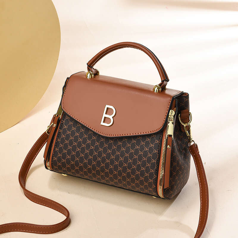 Women's handbag style classic women's travel shoulder small square bag bags