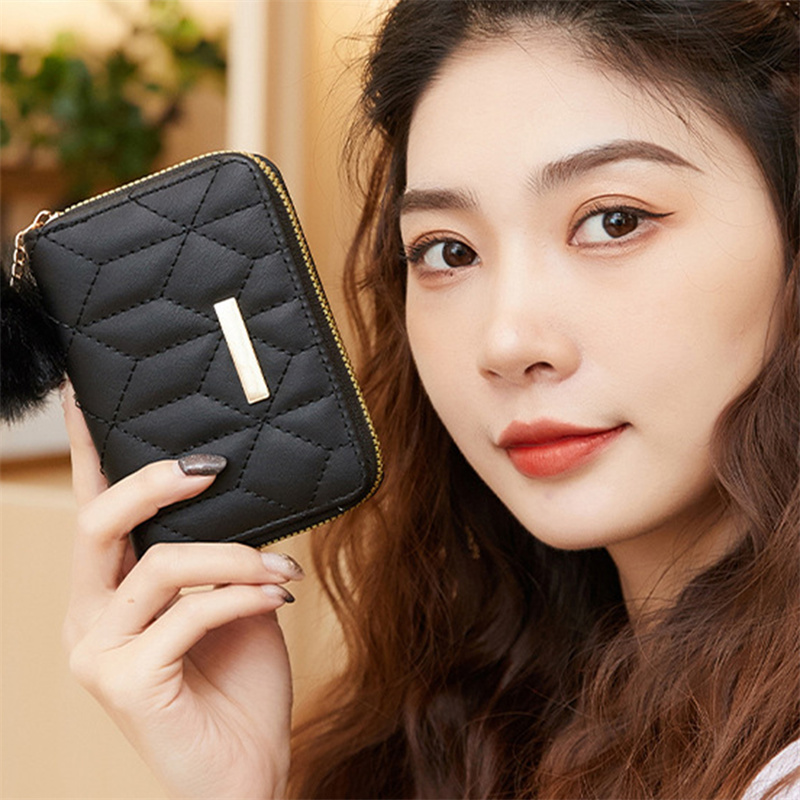 Women Small Leather Wallet Credit Card Holder Bifold Purse With Pompom Ball Lady Wallet Credit Card Holder Clutch Wallet