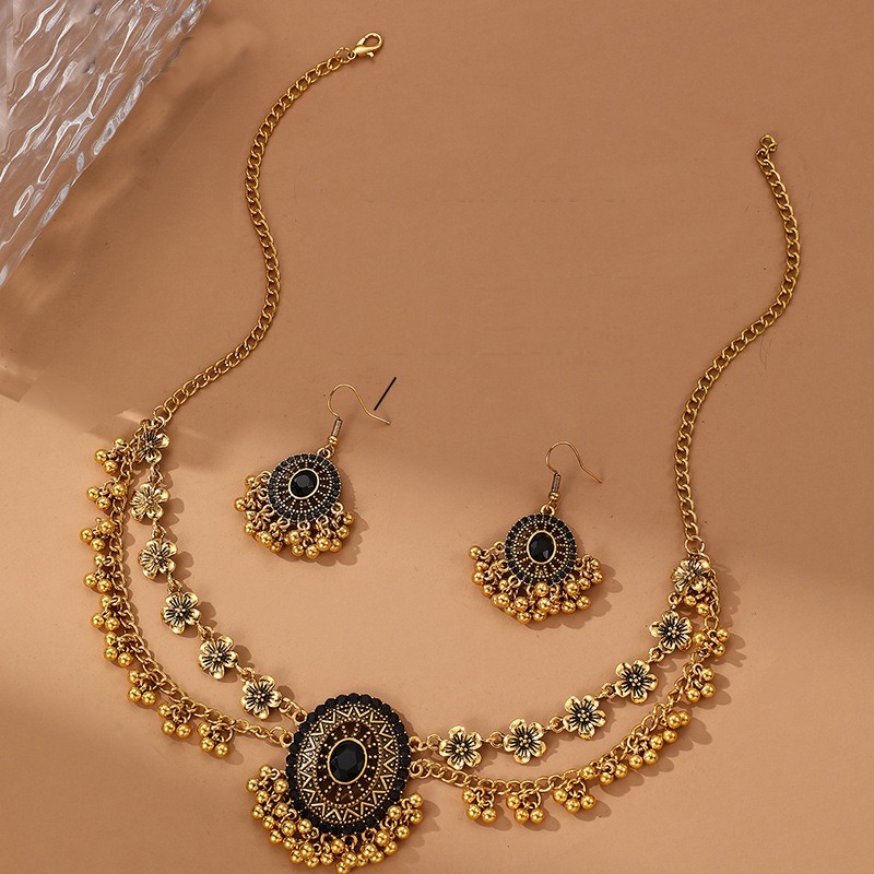 Ethnic Style Retro Oval Gemstone Necklace Women's Dual-use Exotic Style Vintage Diamond Inlaid Flower Bell Tassel Hair Accessory