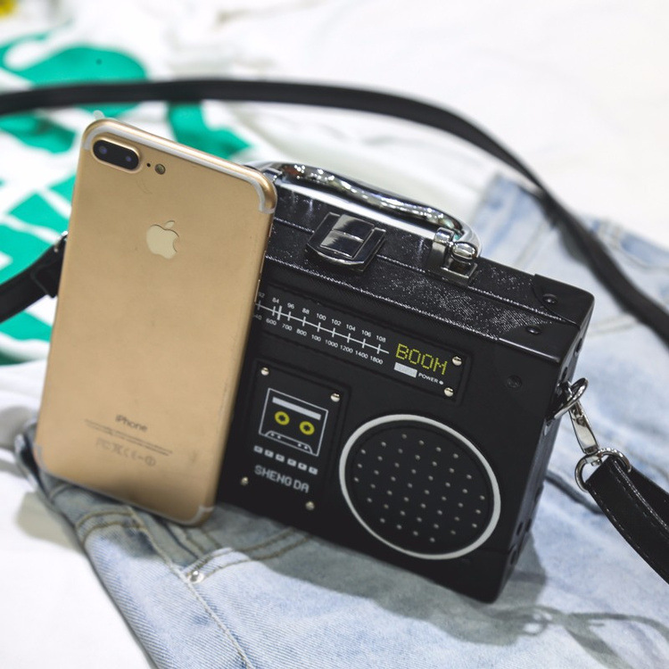 2021 Simulation Radio Box Bag Shoulder Messenger Bag European and American Creative Personality Funny Chain Female Bag