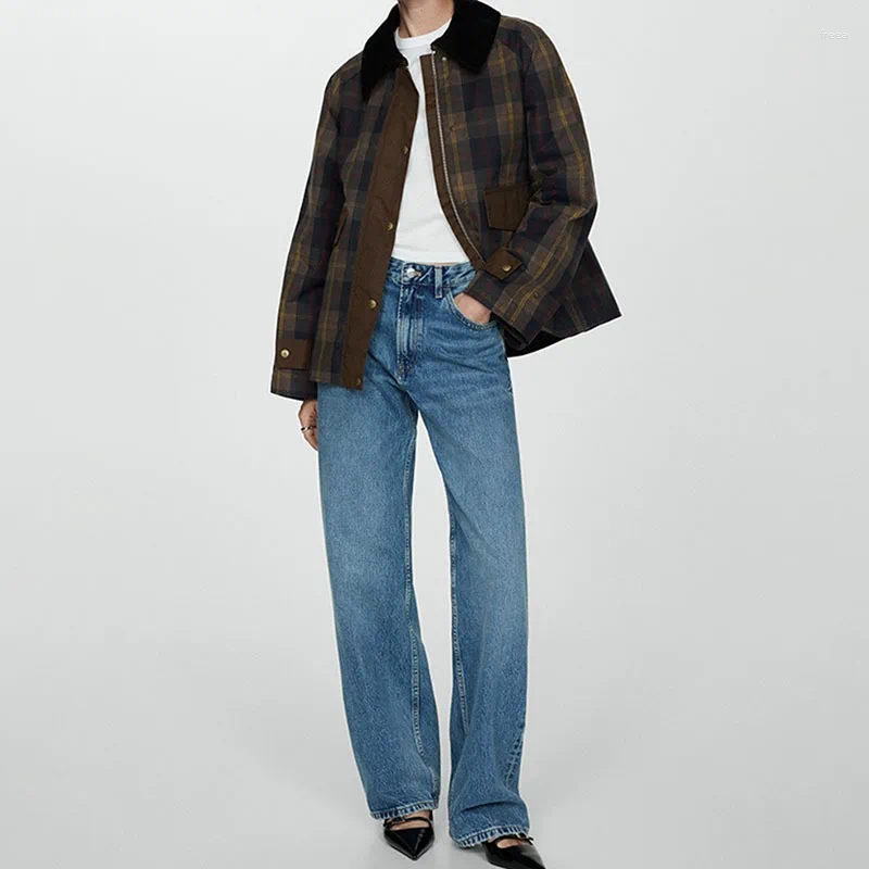 Women's Jackets Plaid Polo Neck Jacket Women Long Sleeved Splicing Corduroy Lapel Zipper Street Trends Autumn Retro Coat American Fashion