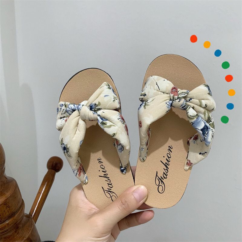Girls Slippers Crkss Thick Sole Slipper Children Princess Fashionable Toddler Youth Outwear Sandal r02N#