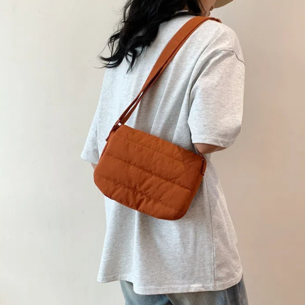 Korean Style Quilted Cotton Shoulder Bag Nylon Flip Up Puffer Tote Bag Wide Straps Solid Color Puffy Handbag School