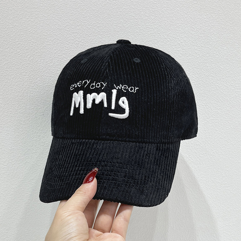 Free shipping New Designer Baseball caps hat Men Women fitted hats Luxury embroidered baseball cap Sun Hats Adjustable cap Z-2