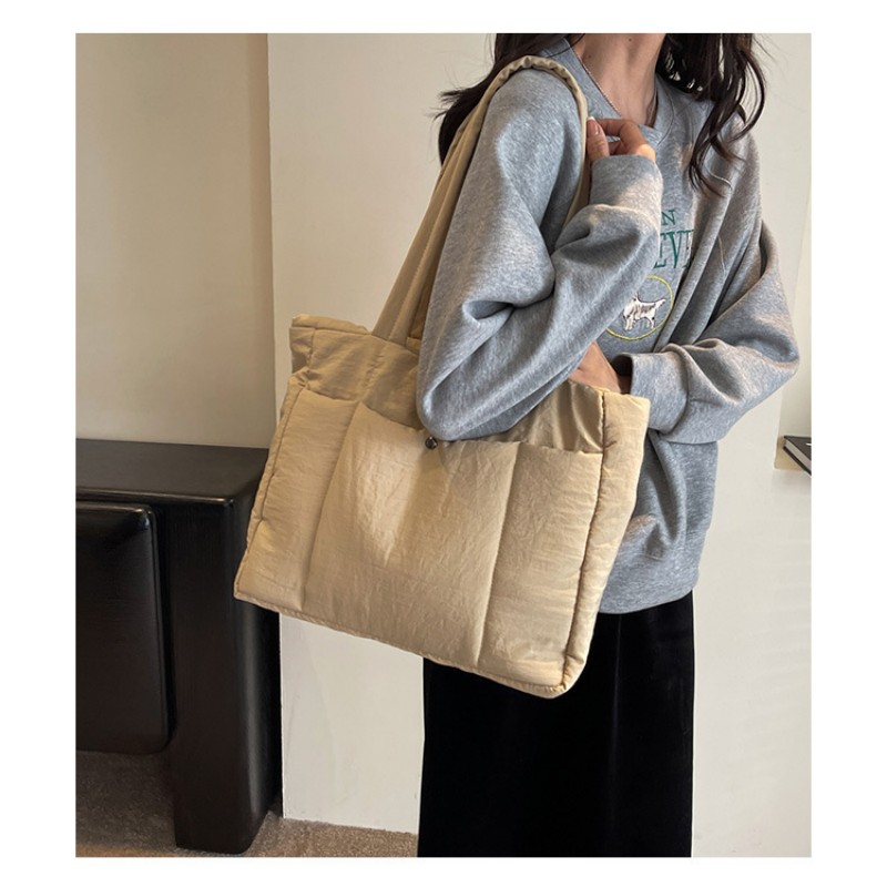 Women Soft Down Cotton Handbag Solid Color Nylon Shoulder Bag Large Capacity Fashion Laptop Handbags Simple Travel Light Totes