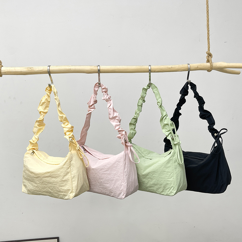 Women Shoulder Bag Ruched Nylon Crossbody Bag Solid Satchel Purse Trendy Hobo Bag for Shopping Travel