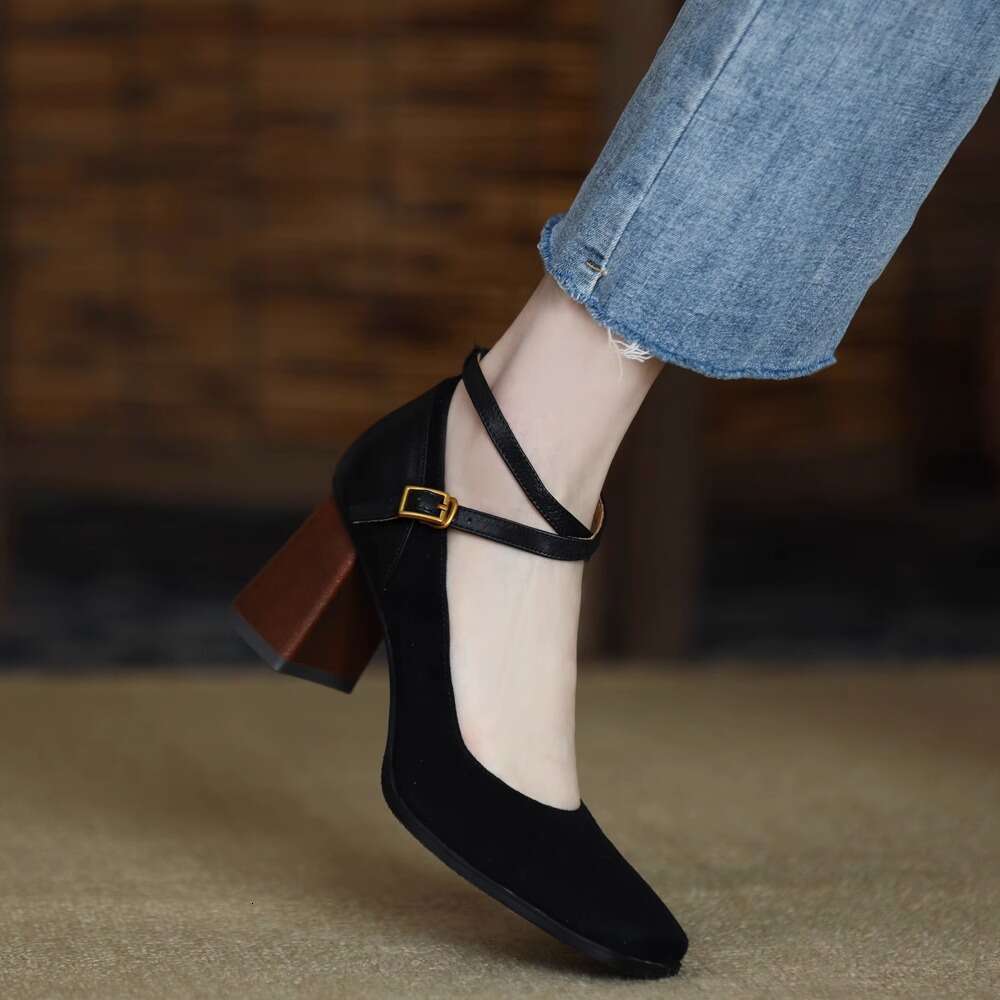 Spring and Autumn New Fashion Square Toe Thick Heel Retro Matte Sexy Trendy Cross Buckle Women's Shoes