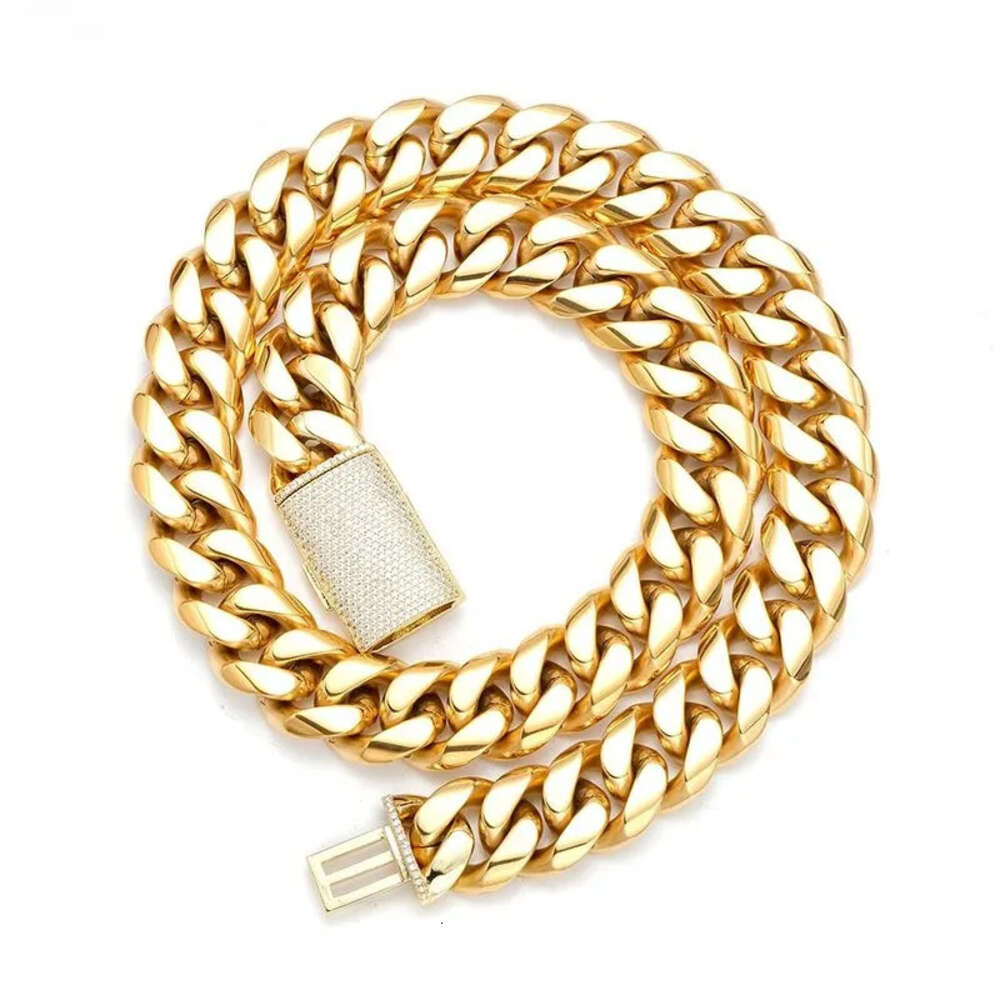 Miami Cuban link designer bracelet men 12mm 14mm Wide Gold Chain Micro Inlaid Moissanite Dia in Buckle Rapper Hip Hop Jewelry Women Personalize Gift