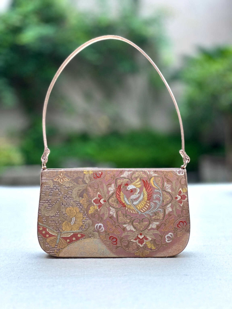 High-end underarm single shoulder women's hand embroidery metal silk embroidery pan gold seed embroidery silk