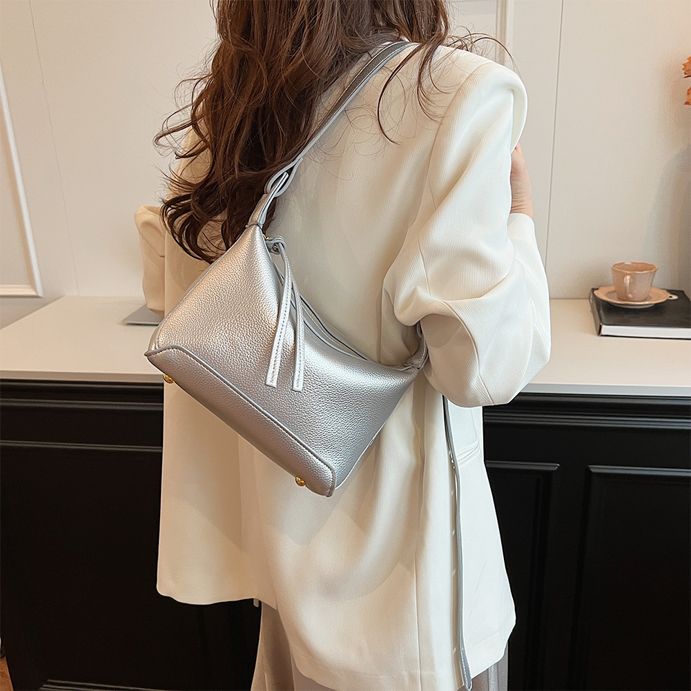 Adjustable Strap PU Leather Crossbody Bag Women Shoulder Bag Solid Satchel Purse Clutch Purse for Work Travel Shopping