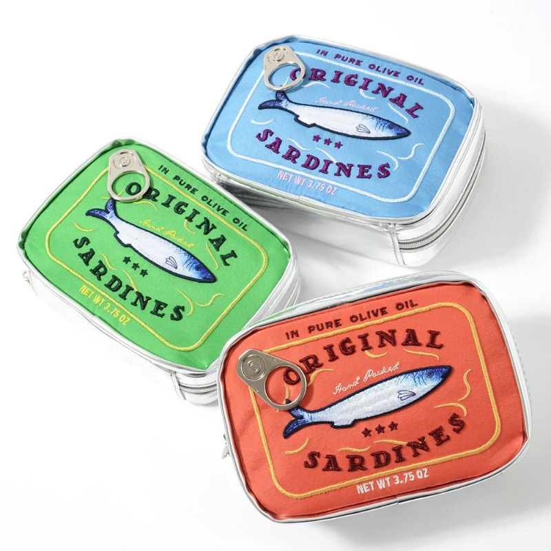 Canned Sardines Style Makeup Bag Cute Travel Cosmetic Bath Wash Creative Fashion Handbags Makeup Pouch Case Beauty Bags