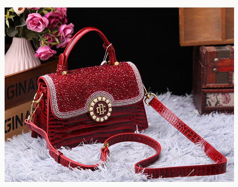 Fashion Dias Women's Hand-held Red Genuine Leather Women's Shoulder Crossbody Bag With Crocodile Pattern Portable Shell Handbag