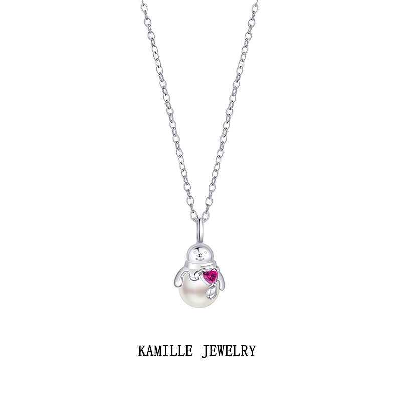 Christmas Inspired Heart Pearl Snowman Pendant Necklace - Unique Design for Women