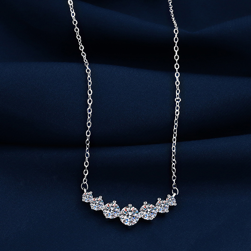 2024 Ins Top Sell Lover Pendant Simple Fashion Jewelry 925 Sterling Silver Round Cut White 5A Cubic Zircon CZ Diamond Elegant Tennis Women Clavicle Ne