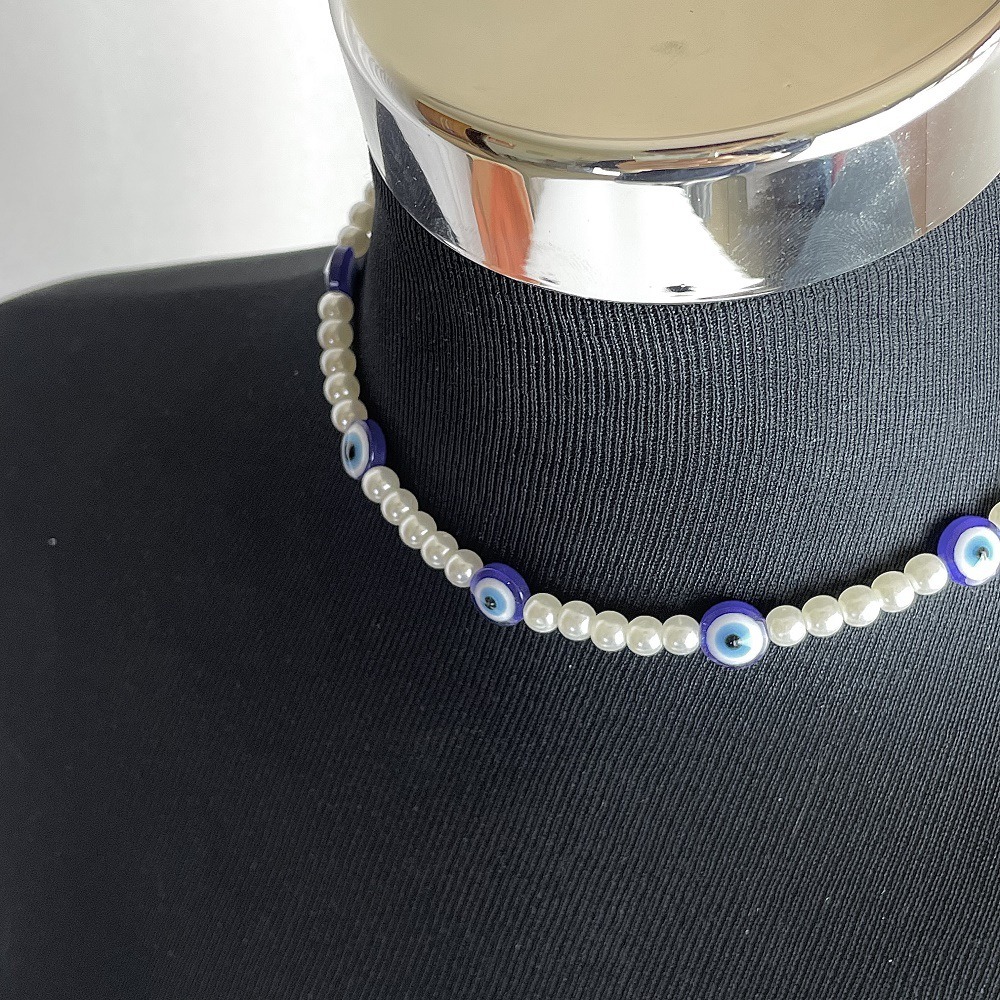 Cross Border Blue Eyed Imitation Pearl Necklace for European and American Women Punk Acrylic Jewelry Personalized Single-layer Woven Geometric Necklac