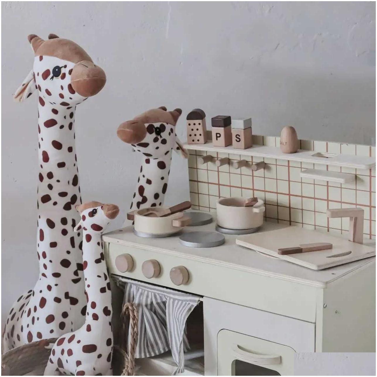 Dolls Brown Giraffe Doll Baby Sleeping Companion Comfort Gift Newborn Room Decorationc241107 Drop Delivery Toys Gifts Stuffed Animals Otp4V