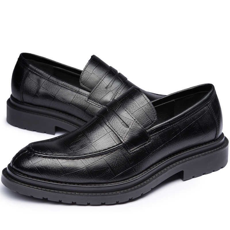 Men Dress Shoes Autumn Winter Business Leather Shoes Formal Height Casual Shoes Pointed Soft Soled Mens Shoes 241009