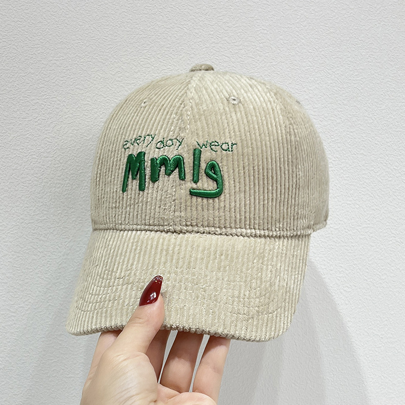 Free shipping New Designer Baseball caps hat Men Women fitted hats Luxury embroidered baseball cap Sun Hats Adjustable cap Z-2