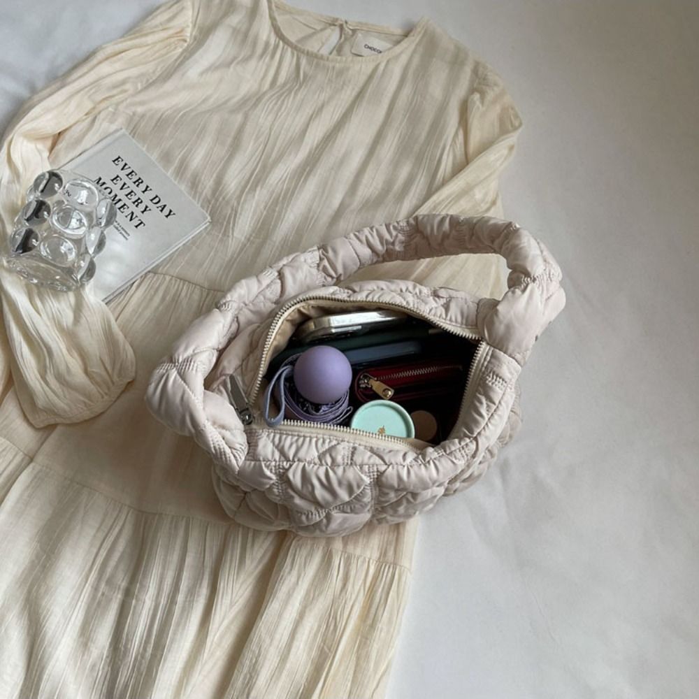 Casual Korean Style Space Cotton Shoulder Bag Plaid Solid Color Rhombus Plaid Handbag Banquet Bubble Cloud Bag Girls