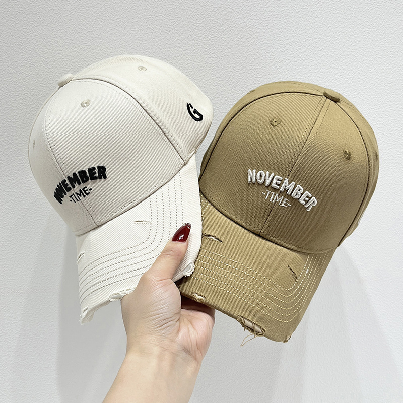 Free shipping New Designer Baseball caps hat Men Women fitted hats Luxury embroidered baseball cap Sun Hats Adjustable cap C-9