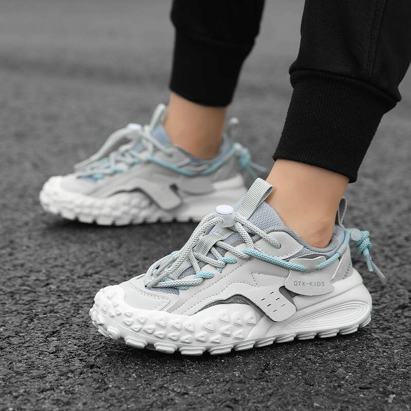 Girls' 2024 new summer mesh breathable boys' sports automatic lace up student running shoes trendy .